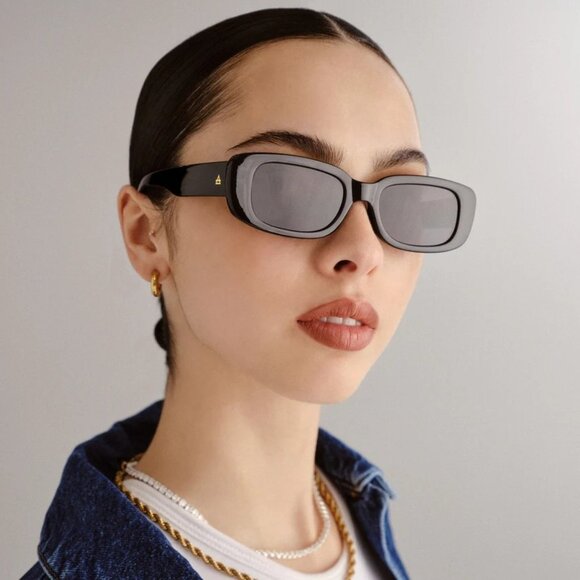 AIRE Ceres V2 Sunglasses in Black & Smoke Mono New Unisex Sunnies - Picture 11 of 13